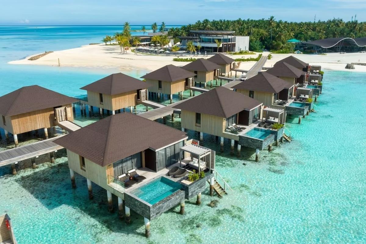 Madifushi Private Island Hotel Meemu Atoll Bagian luar foto